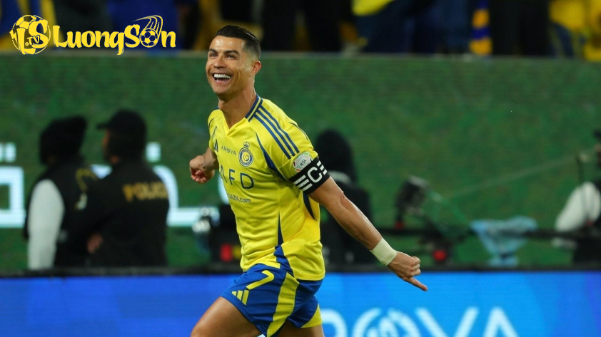 Ronaldo giúp Al Nassr có chiến thắng đầu tiên trong năm 2025. Ảnh: Getty