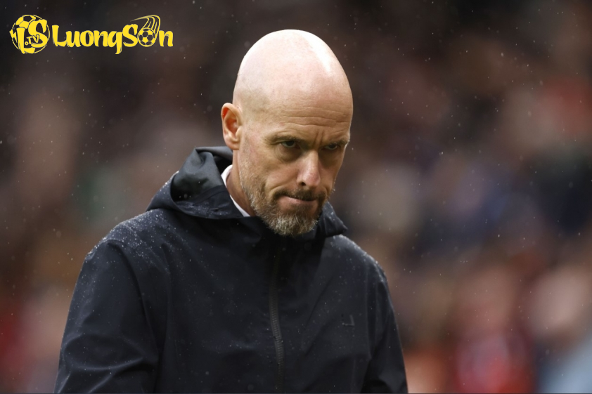 Ten Hag được đồn đoán với việc gia nhập Dortmund trong thời gian qua (Ảnh: Getty).