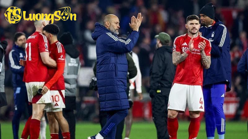 Nottingham của Nuno Espirito Santo đang bất khả chiến bại trong 8 vòng đấu liên tiếp. Ảnh: Getty